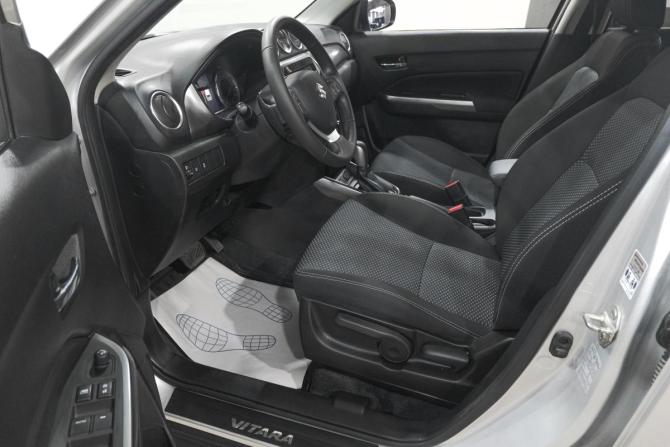 Suzuki Vitara II Рестайлинг с пробегом 2021 года, цена 1 929 000 рублей, 26000 км, внедорожник, Автокод Объявления