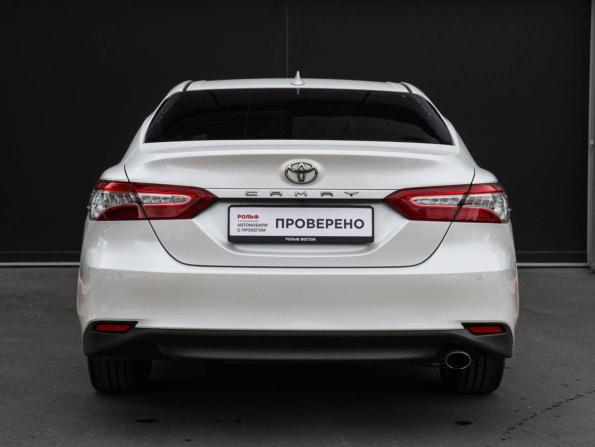 Toyota Camry VIII (XV70) с пробегом 2019 года, цена 2 680 000 рублей, 110073 км, седан, Автокод Объявления