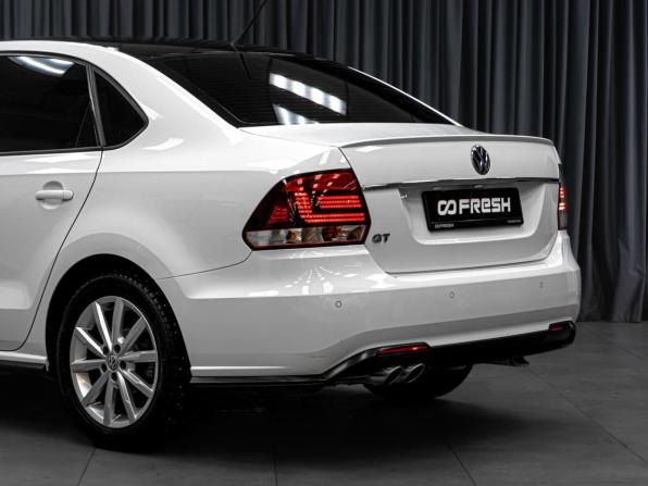 Volkswagen Polo V Рестайлинг с пробегом 2016 года, цена 1 369 000 рублей, 159138 км, седан, Автокод Объявления