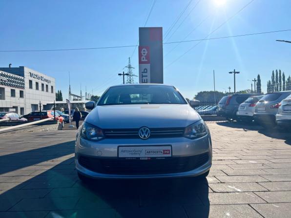 Volkswagen Polo V с пробегом 2015 года, цена 882 700 рублей, 174045 км, седан, Автокод Объявления
