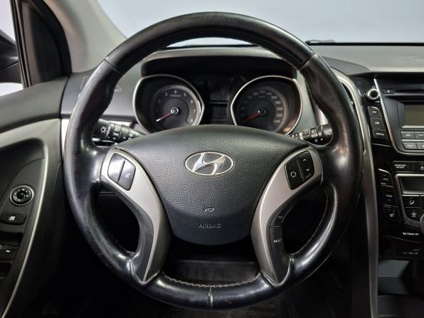 Hyundai i30 II с пробегом 2013 года, цена 919 000 рублей, 307391 км, универсал, Автокод Объявления