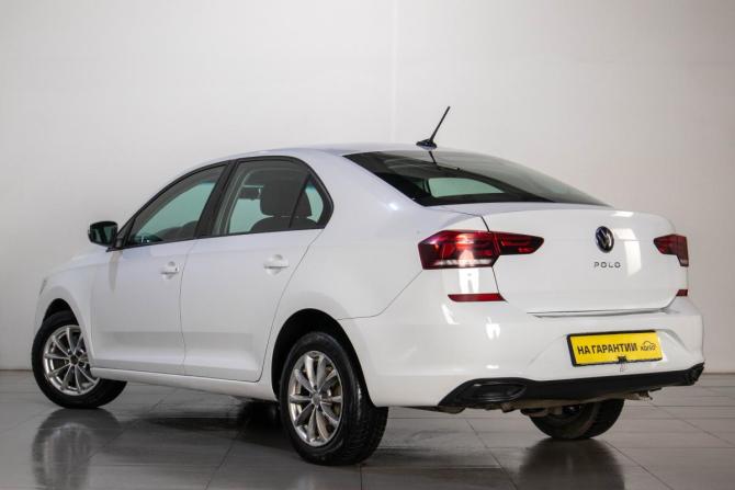 Volkswagen Polo VI с пробегом 2021 года, цена 899 000 рублей, 495687 км, лифтбек, Автокод Объявления