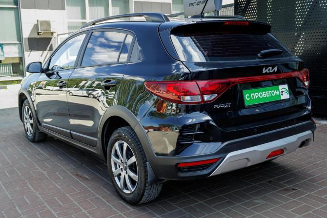 Kia Rio IV Рестайлинг с пробегом 2021 года, цена 1 394 000 рублей, 22000 км, хэтчбек, Автокод Объявления