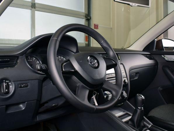 Skoda Octavia III (A7) с пробегом 2014 года, цена 1 365 995 рублей, 132393 км, лифтбек, Автокод Объявления
