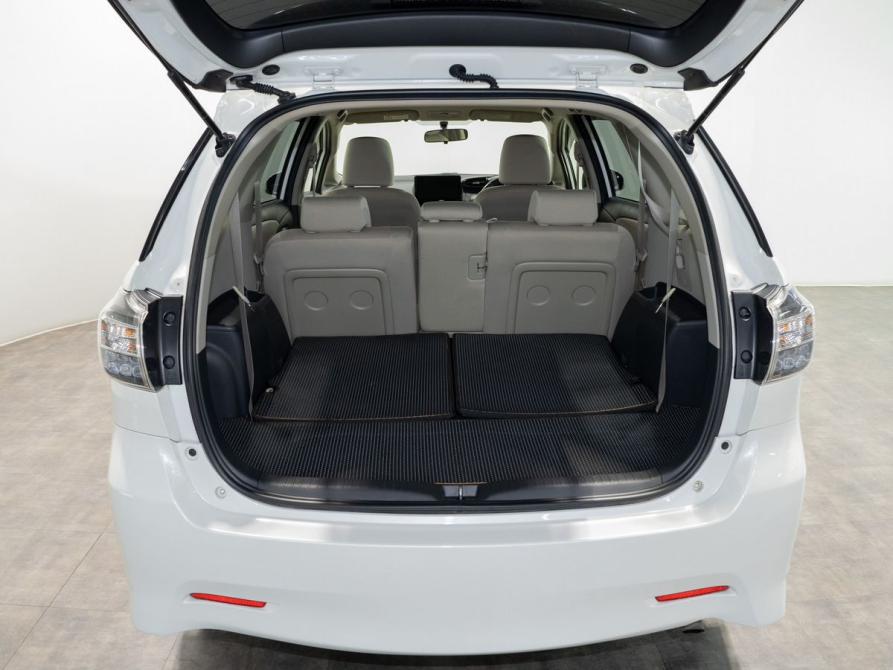 Toyota Wish II Рестайлинг Чита  - изображение 15