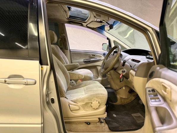 Toyota Estima II с пробегом 2003 года, цена 779 000 рублей, 354219 км, минивэн, Автокод Объявления