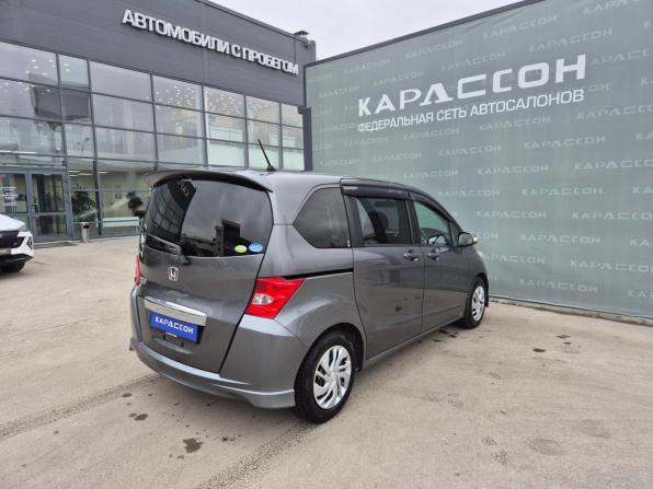 Honda Freed I с пробегом 2010 года, цена 945 000 рублей, 138244 км, компактвэн, Автокод Объявления