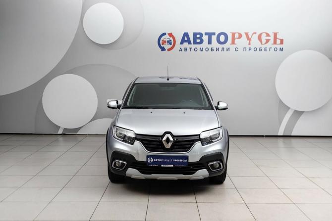 Renault Logan II Рестайлинг с пробегом 2021 года, цена 1 349 000 рублей, 58509 км, седан, Автокод Объявления