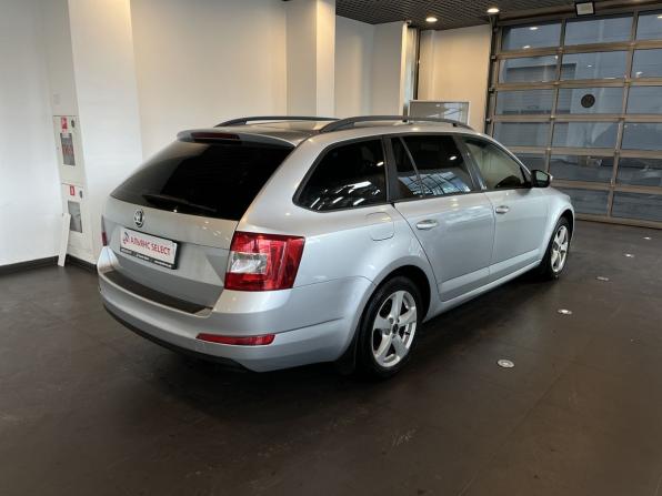 Skoda Octavia III (A7) с пробегом 2013 года, цена 992 000 рублей, 336448 км, универсал, Автокод Объявления