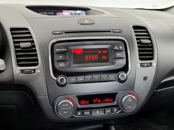 Kia Cerato III Рестайлинг (Classic) с пробегом 2018 года, цена 1 190 000 рублей, 242147 км, седан, Автокод Объявления
