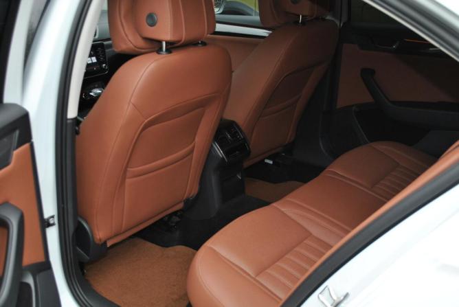 Skoda Superb III с пробегом 2019 года, цена 1 849 000 рублей, 61454 км, лифтбек, Автокод Объявления
