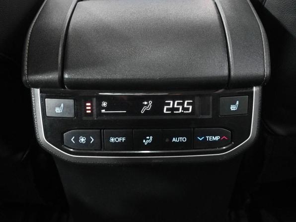 Toyota Highlander IV (XU70) с пробегом 2021 года, цена 6 999 000 рублей, 54614 км, внедорожник, Автокод Объявления