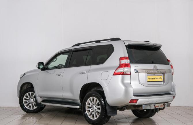 Toyota Land Cruiser Prado 150 Series Рестайлинг 1 с пробегом 2014 года, цена 3 599 000 рублей, 309000 км, внедорожник, Автокод Объявления