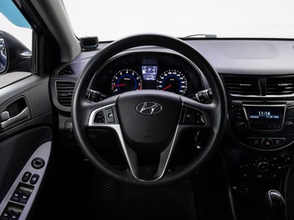 Hyundai Solaris I Рестайлинг с пробегом 2015 года, цена 930 000 рублей, 195449 км, седан, Автокод Объявления