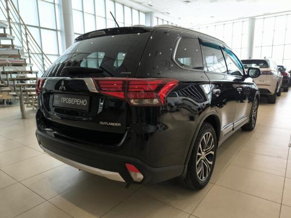 Mitsubishi Outlander III Рестайлинг 2 с пробегом 2016 года, цена 2 200 000 рублей, 96718 км, внедорожник, Автокод Объявления