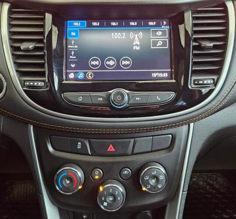 Chevrolet Trax I Рестайлинг с пробегом 2020 года, цена 1 600 000 рублей, 76242 км, внедорожник, Автокод Объявления