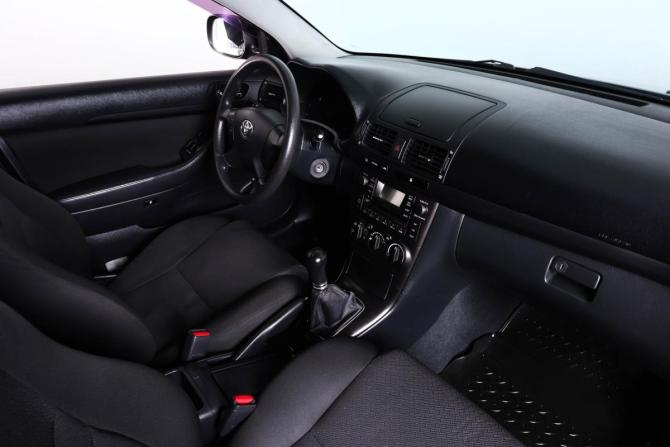 Toyota Avensis II Рестайлинг с пробегом 2008 года, цена 849 000 рублей, 200400 км, седан, Автокод Объявления