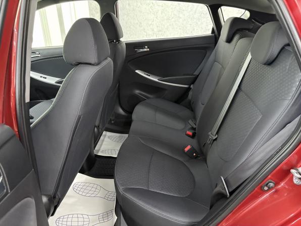 Hyundai Solaris I с пробегом 2013 года, цена 965 000 рублей, 145001 км, хэтчбек, Автокод Объявления