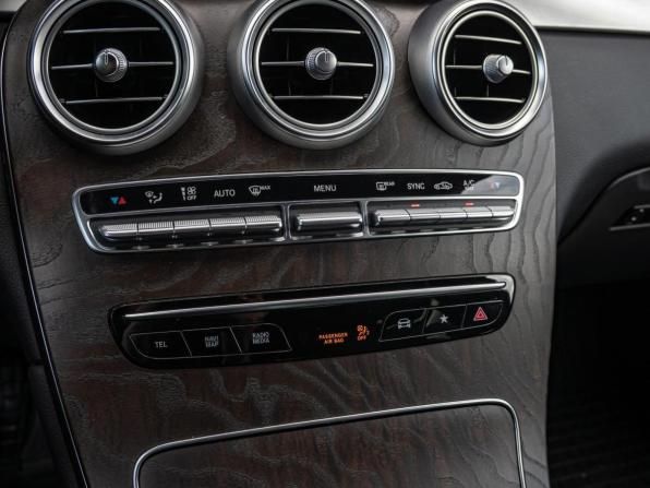 Mercedes-Benz GLC I (X253) Рестайлинг с пробегом 2021 года, цена 4 879 000 рублей, 50022 км, внедорожник, Автокод Объявления