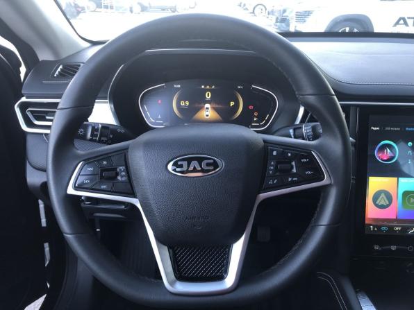 JAC J7 I с пробегом 2023 года, цена 1 295 000 рублей, 78180 км, лифтбек, Автокод Объявления