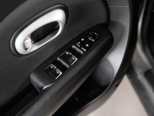 Kia Soul II Рестайлинг с пробегом 2018 года, цена 1 585 000 рублей, 86937 км, хэтчбек, Автокод Объявления
