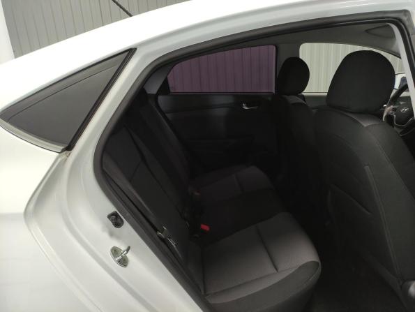 Hyundai Solaris II Рестайлинг с пробегом 2021 года, цена 1 620 000 рублей, 55733 км, седан, Автокод Объявления