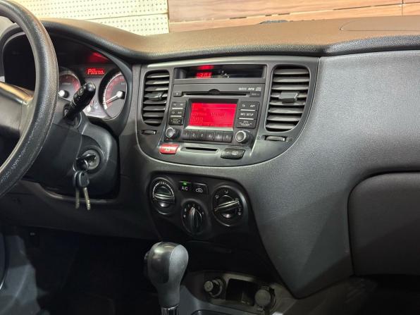 Kia Rio II Рестайлинг с пробегом 2010 года, цена 499 990 рублей, 225896 км, седан, Автокод Объявления