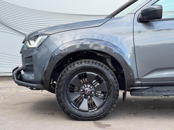 Isuzu D-Max III с пробегом 2026 года, цена 4 400 000 рублей, 10 км, пикап, Автокод Объявления