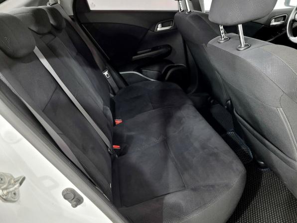 Honda Civic IX с пробегом 2013 года, цена 1 390 000 рублей, 130942 км, хэтчбек, Автокод Объявления