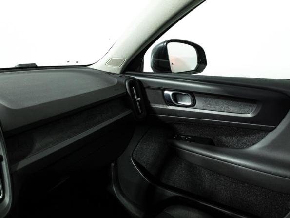 Volvo XC40 I с пробегом 2020 года, цена 2 899 700 рублей, 100246 км, внедорожник, Автокод Объявления
