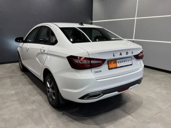 Lada (ВАЗ) Vesta I Рестайлинг (NG) с пробегом 2023 года, цена 1 404 000 рублей, 9000 км, седан, Автокод Объявления