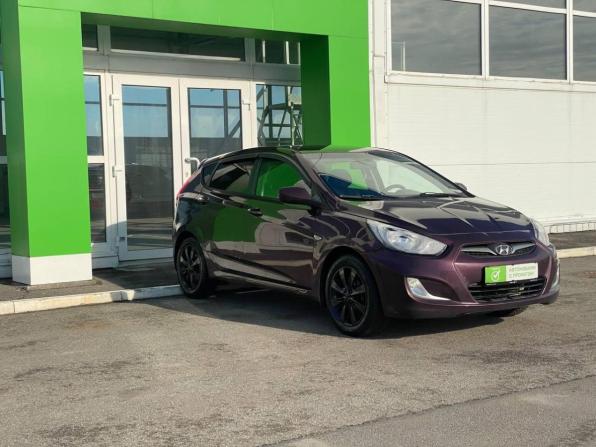 Hyundai Solaris I с пробегом 2013 года, цена 609 000 рублей, 267470 км, хэтчбек, Автокод Объявления
