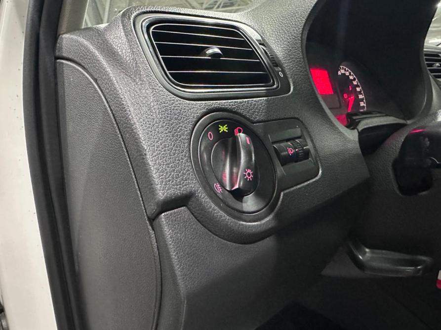 Volkswagen Polo V Набережные Челны  - изображение 14