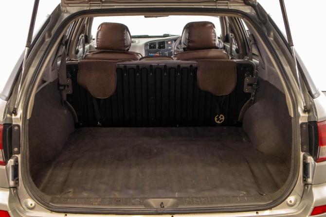 Nissan Expert с пробегом 2003 года, цена 299 000 рублей, 490000 км, универсал, Автокод Объявления