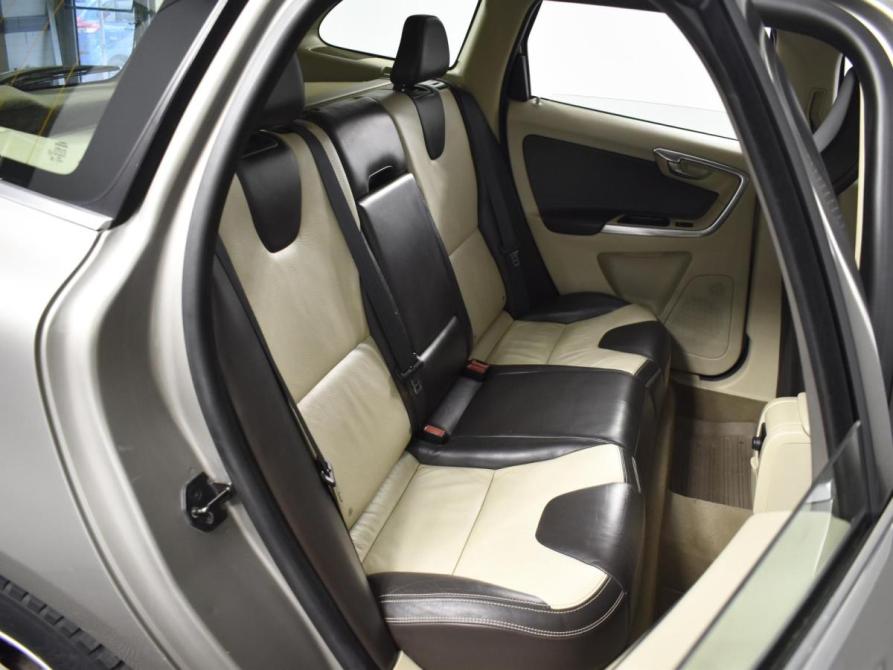 Volvo XC60 I Казань  - изображение 8