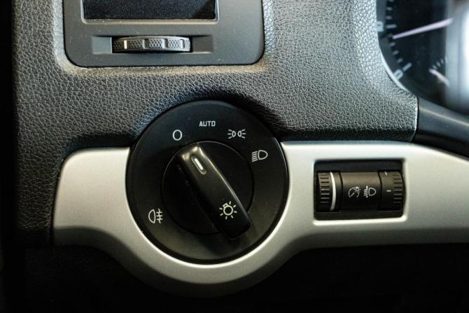 Skoda Octavia II (A5) Рестайлинг с пробегом 2011 года, цена 810 000 рублей, 147028 км, лифтбек, Автокод Объявления