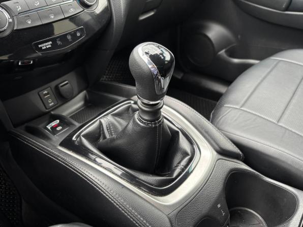 Nissan Qashqai II Рестайлинг с пробегом 2017 года, цена 1 360 000 рублей, 129000 км, внедорожник, Автокод Объявления