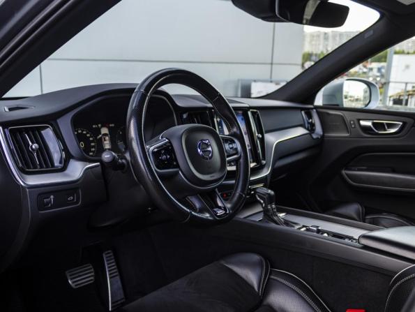Volvo XC60 II с пробегом 2018 года, цена 3 599 000 рублей, 131000 км, внедорожник, Автокод Объявления