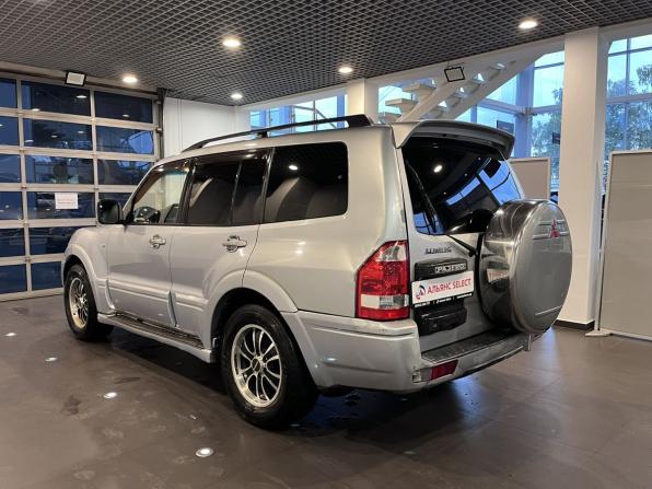 Mitsubishi Pajero III Рестайлинг с пробегом 2004 года, цена 679 000 рублей, 339857 км, внедорожник, Автокод Объявления