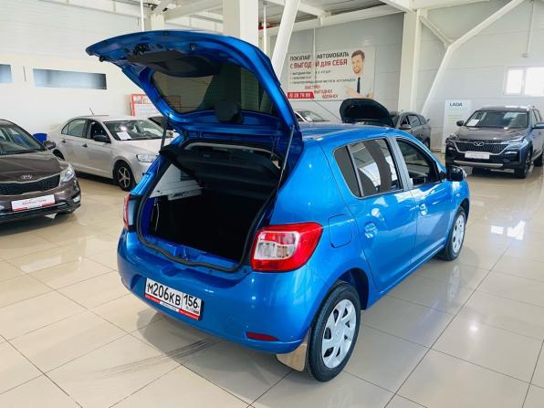 Renault Sandero II с пробегом 2016 года, цена 1 030 000 рублей, 37290 км, хэтчбек, Автокод Объявления