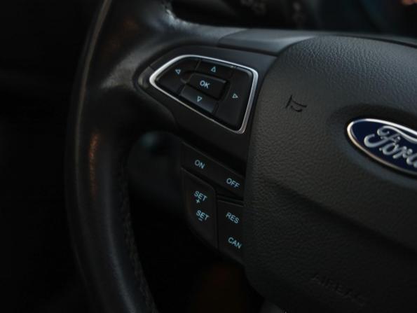 Ford Kuga II Рестайлинг с пробегом 2019 года, цена 1 799 000 рублей, 53852 км, внедорожник, Автокод Объявления