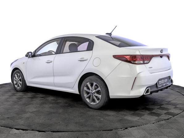 Kia Rio IV Рестайлинг с пробегом 2020 года, цена 1 490 000 рублей, 102207 км, седан, Автокод Объявления