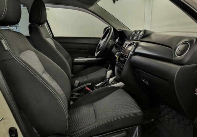 Suzuki Vitara II Рестайлинг с пробегом 2019 года, цена 1 780 000 рублей, 157459 км, внедорожник, Автокод Объявления