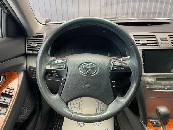 Toyota Camry VI (XV40) Рестайлинг с пробегом 2010 года, цена 1 080 000 рублей, 312737 км, седан, Автокод Объявления