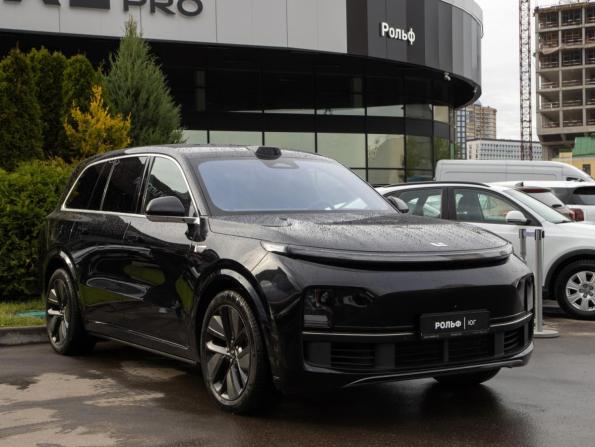 Li Auto (Lixiang) L9 I с пробегом 2023 года, цена 5 883 000 рублей, 39515 км, внедорожник, Автокод Объявления