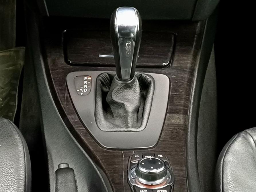 BMW 3 серии V (E90/E91/E92/E93) Рестайлинг Москва  - изображение 13