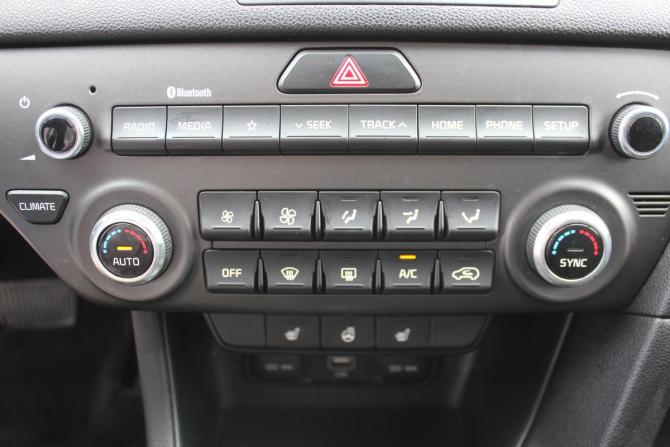 Kia Sportage IV с пробегом 2018 года, цена 1 687 000 рублей, 230661 км, внедорожник, Автокод Объявления