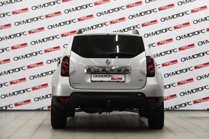Renault Duster I Рестайлинг с пробегом 2016 года, цена 1 145 450 рублей, 116038 км, внедорожник, Автокод Объявления