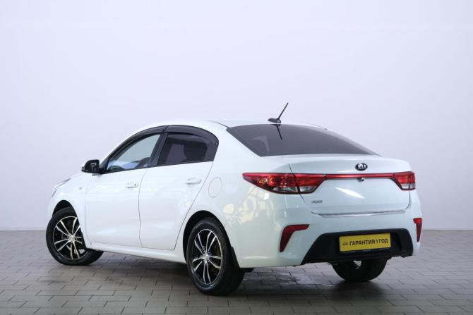 Kia Rio IV с пробегом 2019 года, цена 1 429 000 рублей, 215000 км, седан, Автокод Объявления