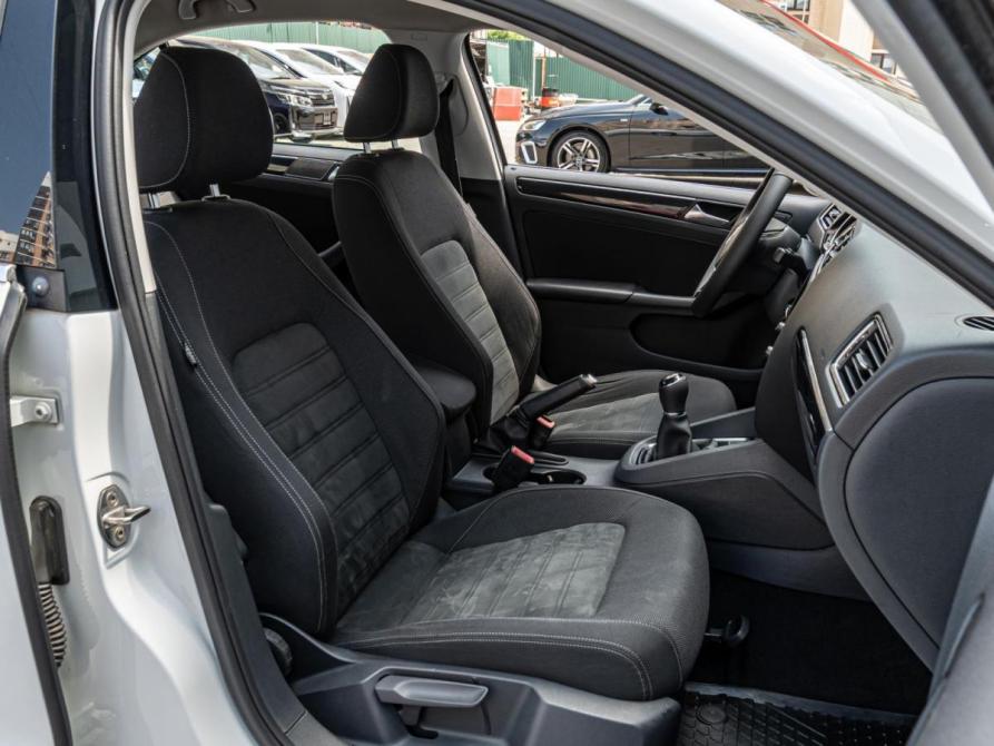 Volkswagen Jetta VI Рестайлинг Краснодар  - изображение 8